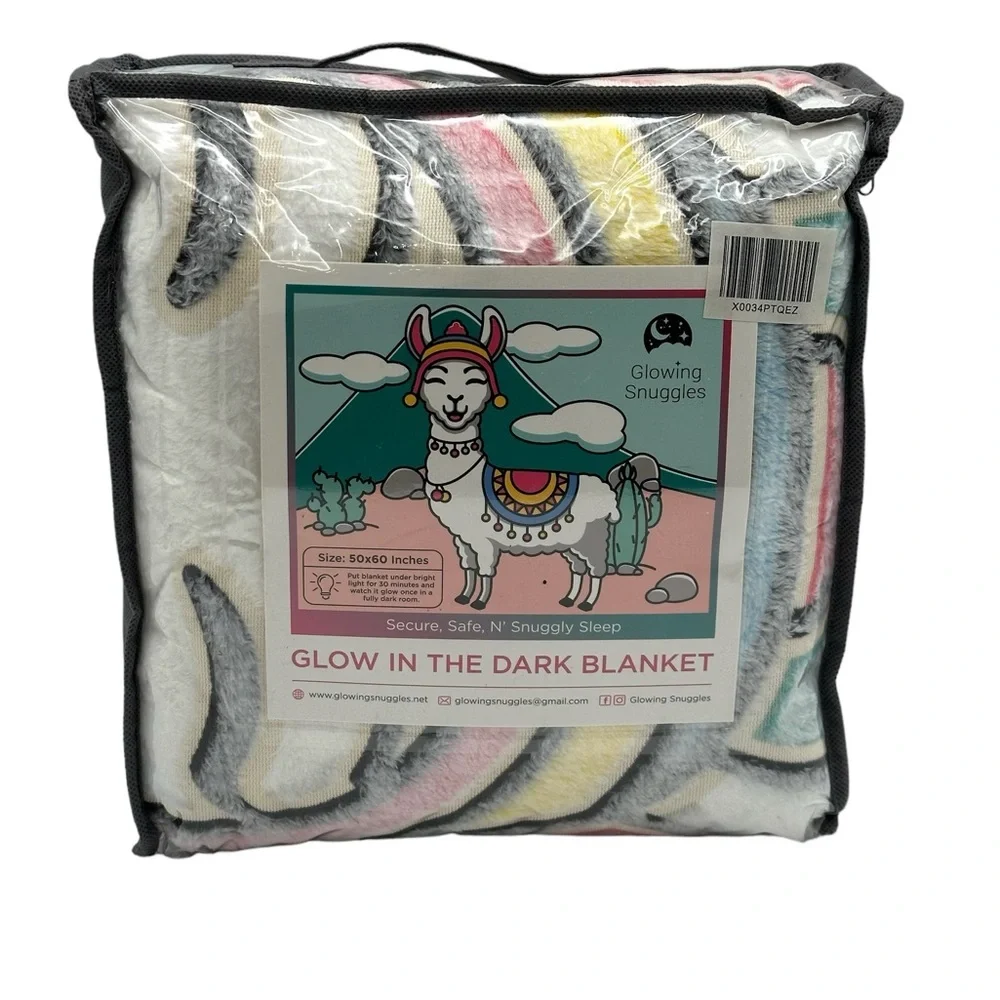 Glow in the Dark Blanket Llama Colorful Soft 50 x 60 inches Fun Sleep Time NEW